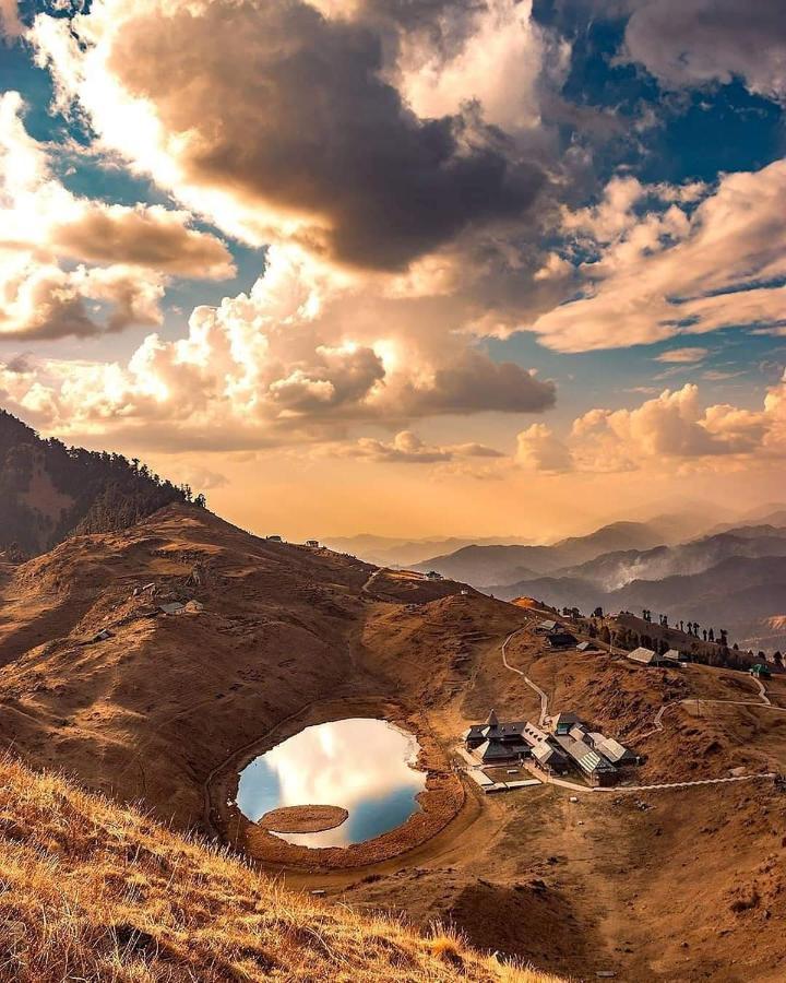 Heavenly Forest Prashar Lake Ngoại thất bức ảnh